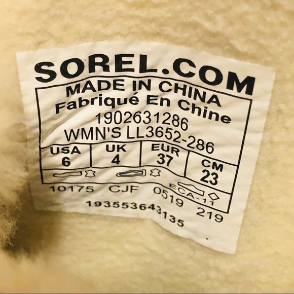 NWT Sorel Phoenix Shearling Waterproof Ankle Boots Size 6 - Picture 3 of 11